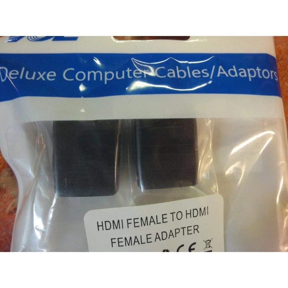 2 lot VCE deluxe computer adaptors HDMI female to HDMI female adapter electronic